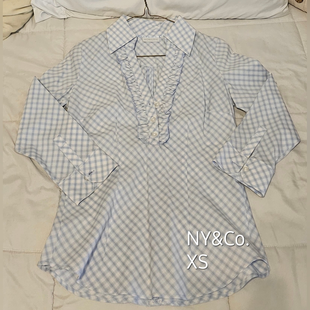 NY&Co White / Blue Long Sleeve XS